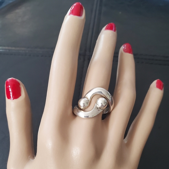 Sterling Silver 925 Ring made in Mexico - Picture 1 of 4